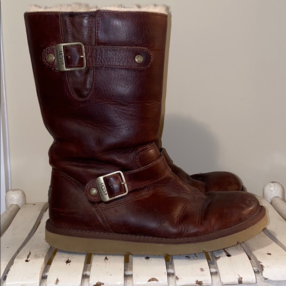 Leather Ugg fur boots